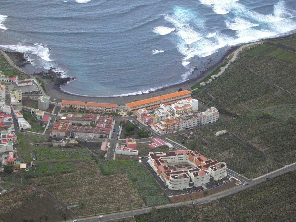 Almar * Caleta de Interián